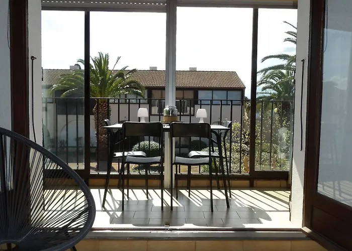 St Cyprien Moderne Et Confortable Proche Du Port Διαμέρισμα Saint-Cyprien (Pyrenees-Orientales)